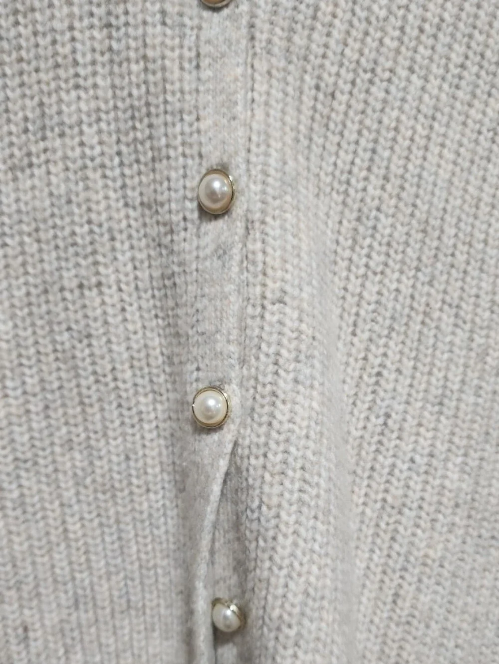 Jessica Simpson Pearl-Button Cream Ribbed Cardigan